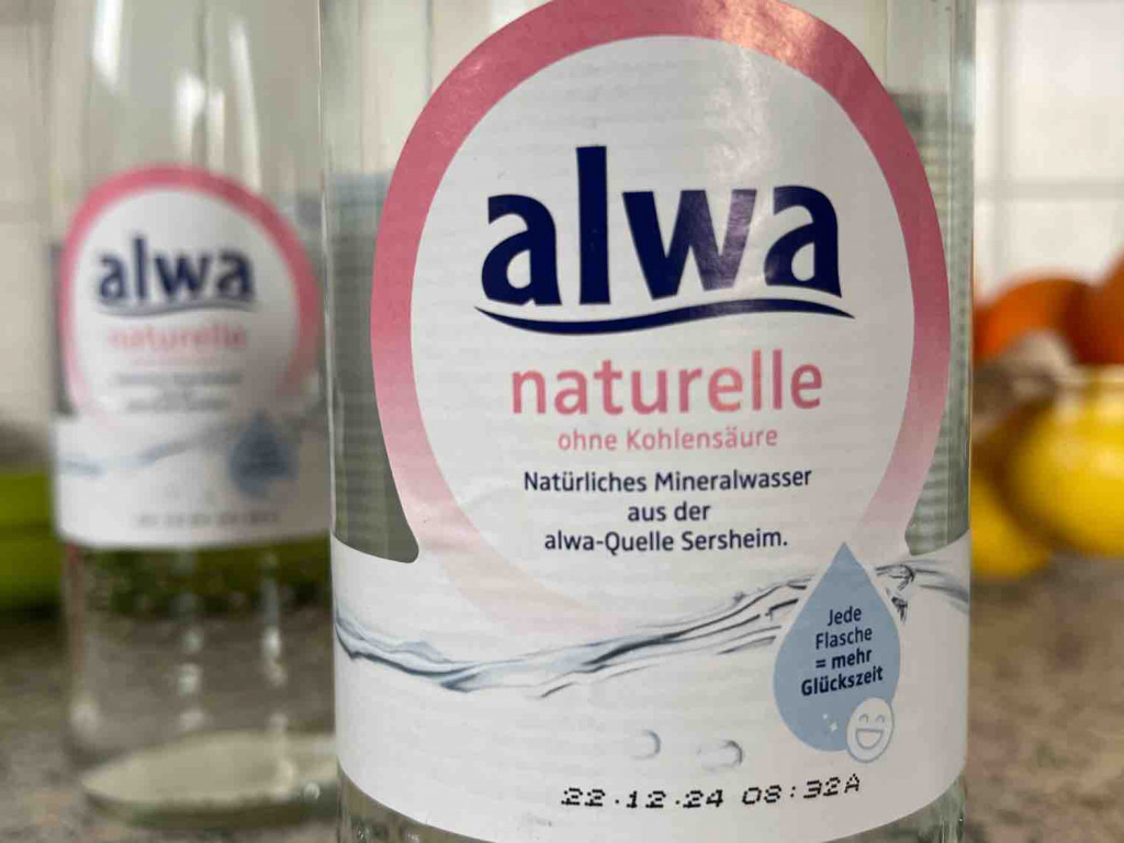 Alwa Naturelle, Natürliches Mineralwasser von joannak | Hochgeladen von: joannak