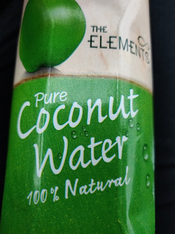 Pure Coconut Water von irislangenberg186 | Hochgeladen von: irislangenberg186