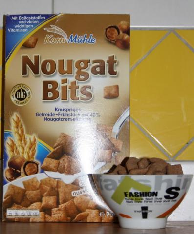 Nougat Bits, Nougat | Hochgeladen von: Kleines maedchen