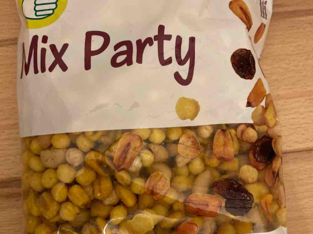 Mix Party, Mais, Erdnüsse, Rosinen, Kichererbsen von LadyWolveri | Hochgeladen von: LadyWolverine