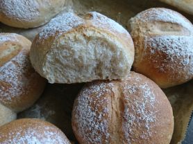 Dinkelbrötchen, 1 Stck./90 g | Hochgeladen von: kolibri6611 Dinkelbrötchen, 1 Stck./90 g | Hochgeladen von: kolibri6611