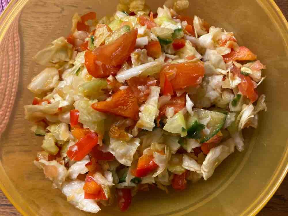 Salat Mischung Eisberg Mix, Eisberg, Karotten, Weißkohl, Radiesc | Hochgeladen von: Goröllis