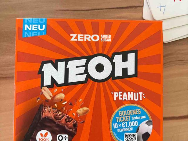 Neoh Peanut von SchwarzVictoria | Hochgeladen von: SchwarzVictoria