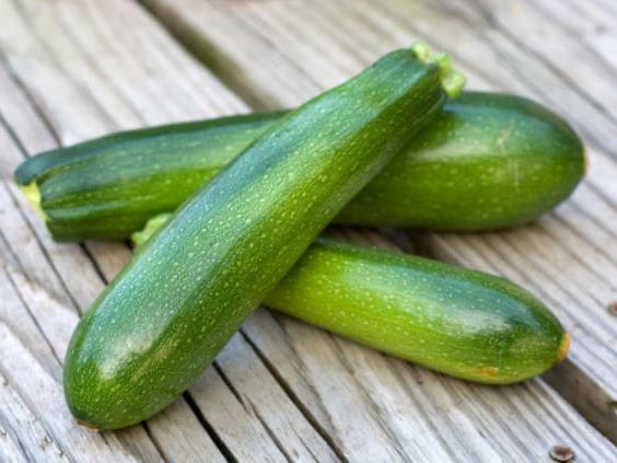 Zucchini von leonievictoriakub | Hochgeladen von: leonievictoriakub