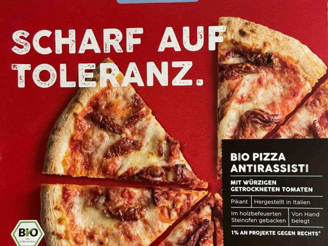 Bio Pizza Antirassisti, mit würzigen getrockneten Tomaten von Pa | Hochgeladen von: Pamina