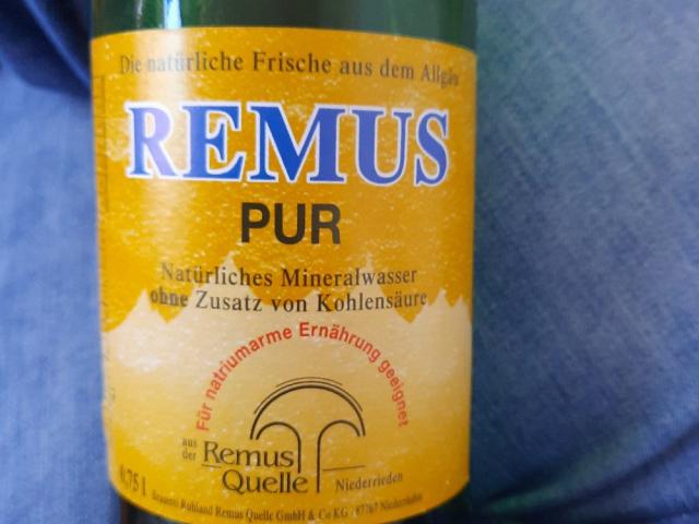 Hochgeladen von: MartinaGö Hochgeladen von: MartinaGö