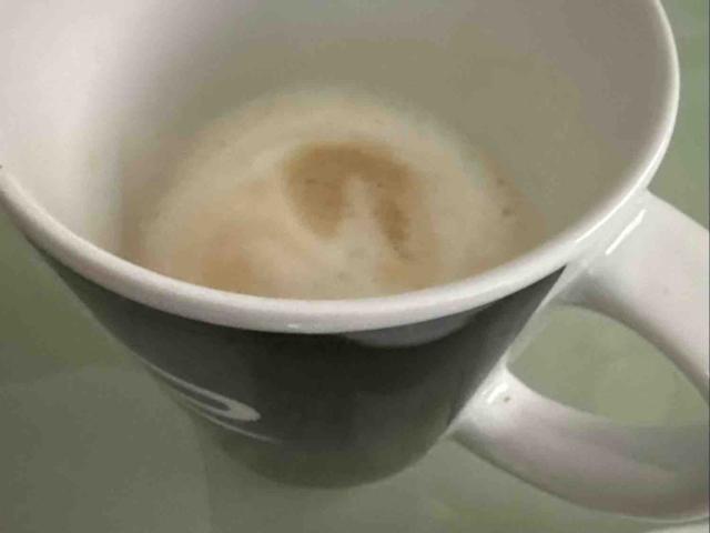 Latte Macchiato, Milch 3,5% von ErkanDogan | Hochgeladen von: ErkanDogan