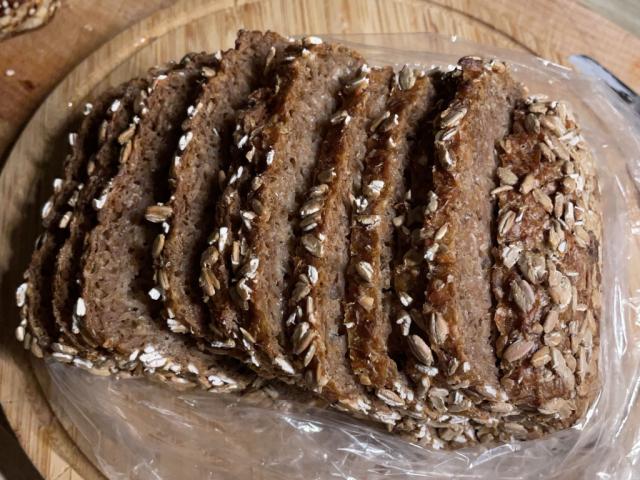 Eidervollkorn Brot von MarkimusHeftikus | Hochgeladen von: MarkimusHeftikus