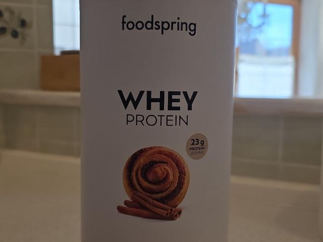 Whey protein cinnamon roll by laura_c | Uploaded by: laura_c