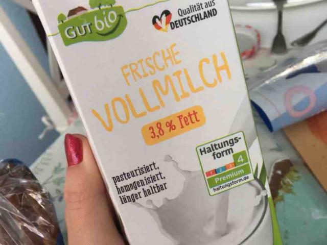Frische Vollmilch, 3,8% by Marina011111 | Uploaded by: Marina011111