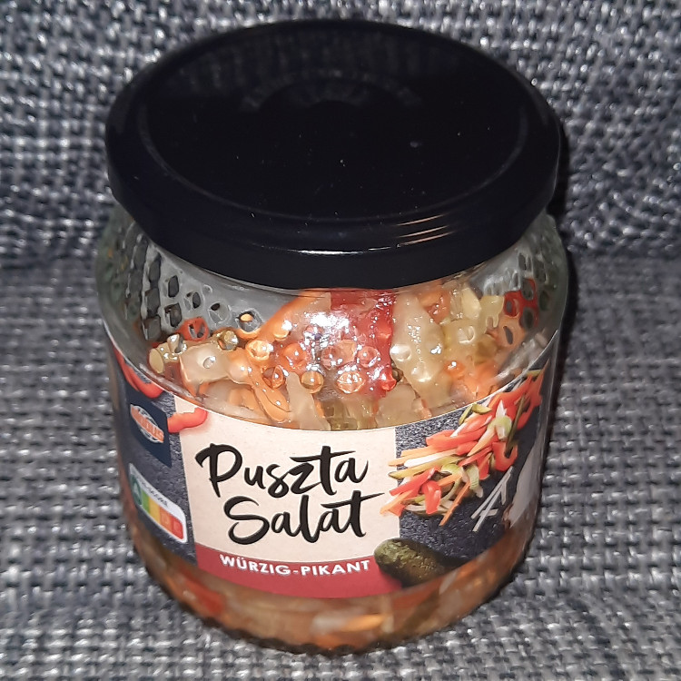 Puszta Salat, Würzig-Pikant von Mobelix | Hochgeladen von: Mobelix