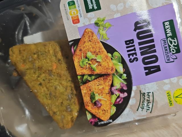 Hochgeladen von: juliswelt473 Hochgeladen von: juliswelt473