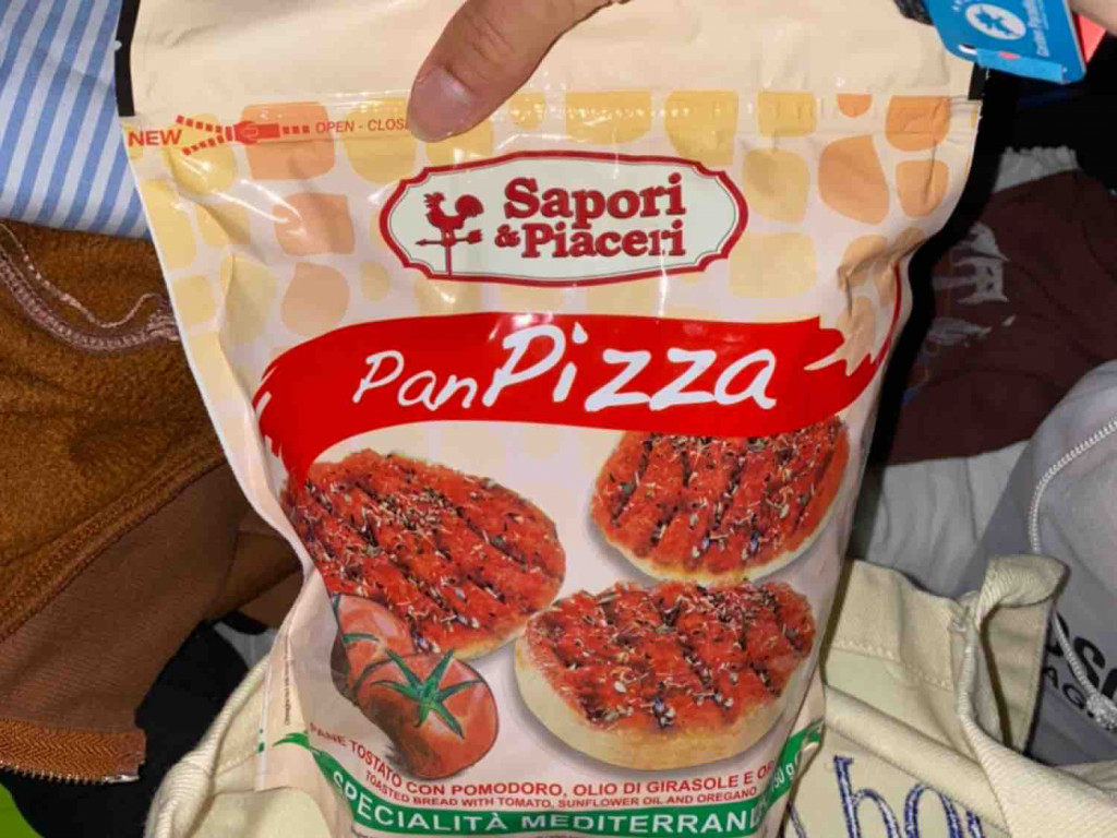 Pan Pizza cracker von lenistratmannicloud | Hochgeladen von: lenistratmannicloud