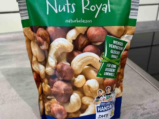 Nuts Royal, naturbelassen by alook90 | Uploaded by: alook90