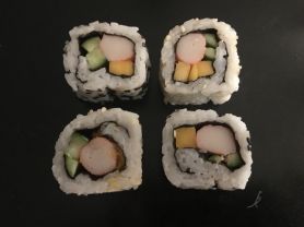 Sushi Ura Maki California, Surimi/Crabmeat | Hochgeladen von: missydxb