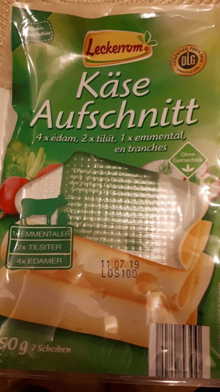 Käse Aufschnitt, Emmentaler, Tilsiter, Edamer von Karina35 | Hochgeladen von: Karina35