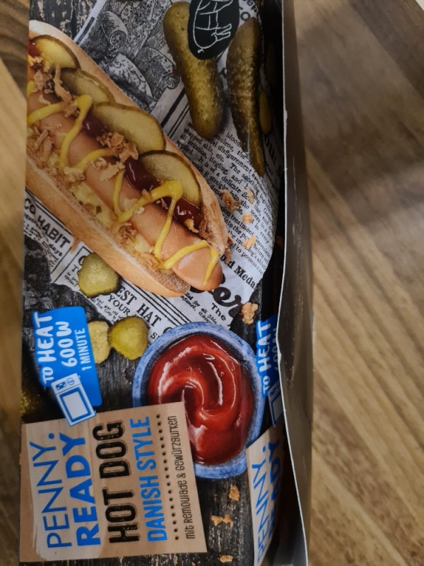 Hot Dog "Danish Style", Mit Remoulade & Gewürzgurk | Hochgeladen von: Streifenhörnchen