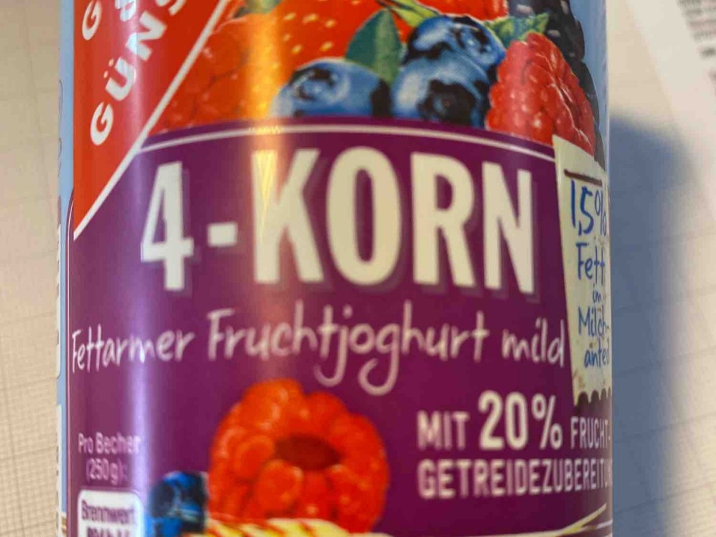 4-Korn fettarmer Fruchtjoghurt, mit 20% Frucht-getreidezubereitu | Hochgeladen von: bruenger