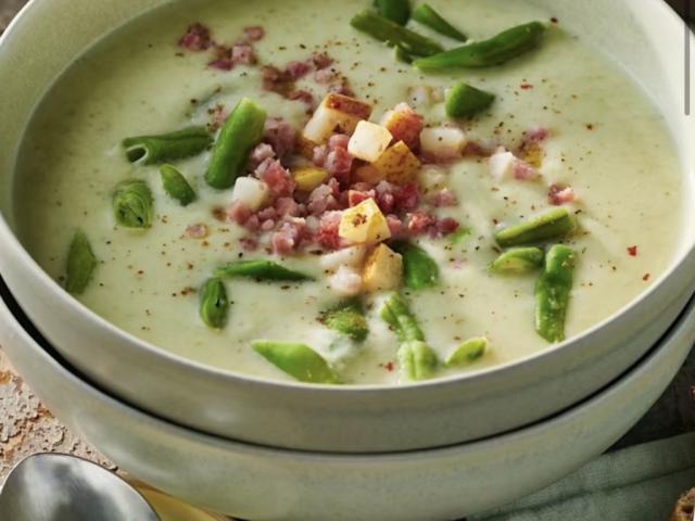 Hochgeladen von: costahl