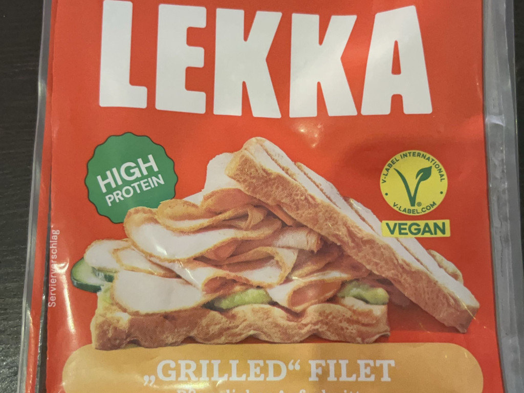 Hochgeladen von: lillivioletta