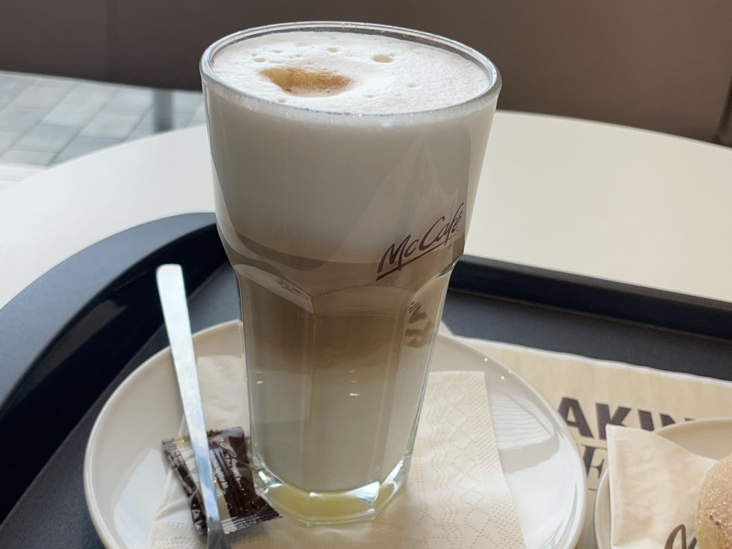 Hochgeladen von: mellynelly2015