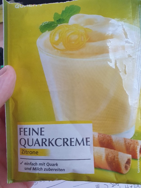 Feine Quarkcreme, Zitrone von arnoschaefer | Hochgeladen von: arnoschaefer