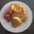 Schnitzel mit Röstzwiebelpanade, dazu Tomatensalsa und Kartoffel | Hochgeladen von: i bims