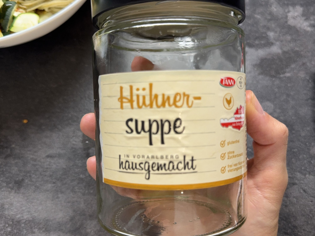 Hochgeladen von: lisllohntsich Hochgeladen von: lisllohntsich