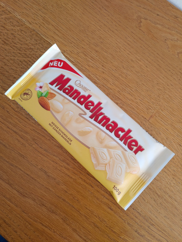 Mandelknacker, in weißer Schokolade von Jill8 | Hochgeladen von: Jill8