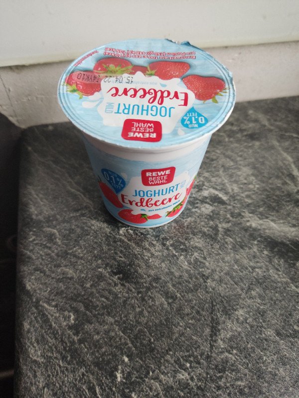 Joghurt mild 0,1 % Fett, Erdbeere von Tina Meyer | Hochgeladen von: Tina Meyer