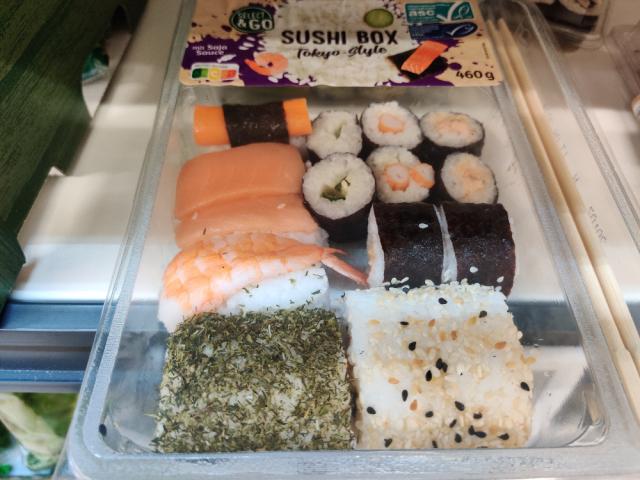 Sushi Box, Tokyo-Style von sabinesaar877 | Hochgeladen von: sabinesaar877