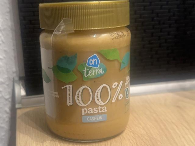 Hochgeladen von: xerjoffxani Hochgeladen von: xerjoffxani