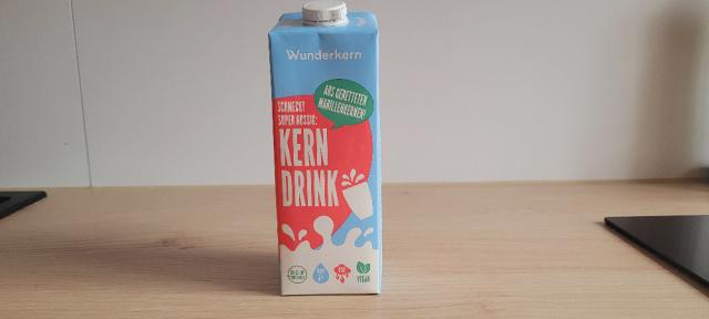 Kerndrink, Aus Marillenkernen von clawa | Hochgeladen von: clawa