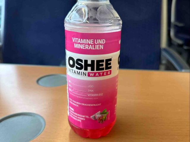 Vitamin Water, Rote-Trauben-Drachenfrucht von j88 | Hochgeladen von: j88