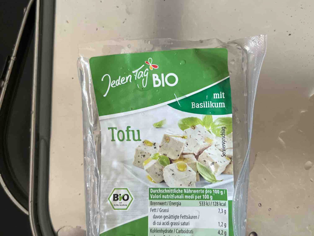 Tofu mit Basilikum, Bio von Felixx19794 | Hochgeladen von: Felixx19794