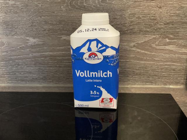 Vollmilch, 3,5 von Kathiluwi | Hochgeladen von: Kathiluwi