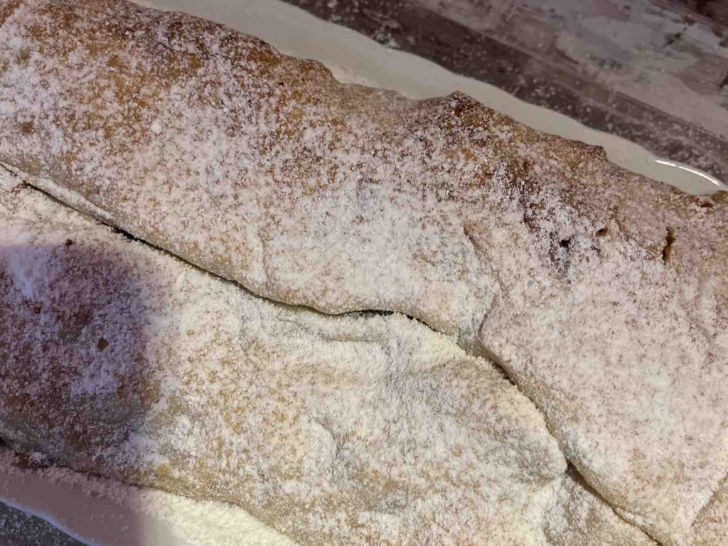 Tiroler Apfelstrudel von SilkeAmira1 | Hochgeladen von: SilkeAmira1