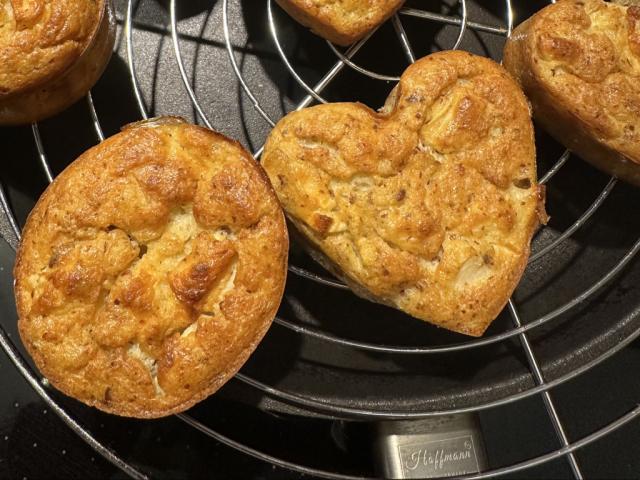 Hochgeladen von: Kezzi Hochgeladen von: Kezzi