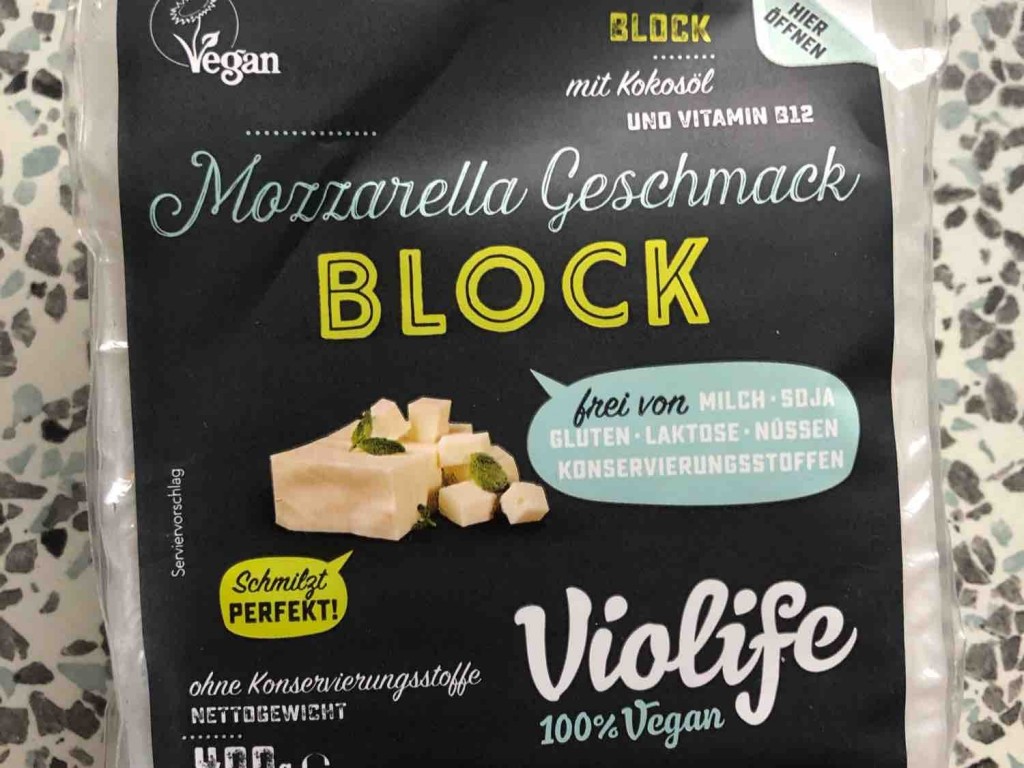 Mozzarella Block, Vegan von DramaQueenSue | Hochgeladen von: DramaQueenSue
