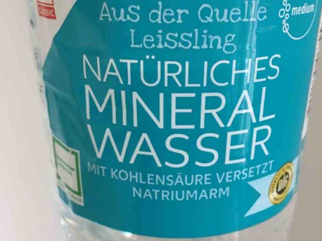 Natürliches Mineralwasser (Noé-Quelle) von Kinne | Hochgeladen von: Kinne