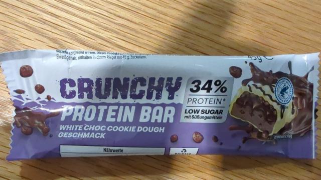 Crunchy Protein Bar, White Chicken Cookie dough by csatoth69 | Uploaded by: csatoth69