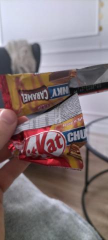 kitkat crunchy caramel by Tinko101 | Uploaded by: Tinko101