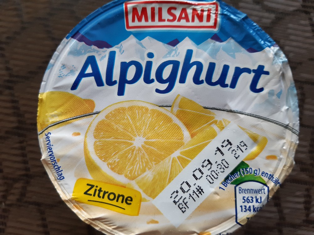Alpighurt Zitrone von ulrikejirinec483 | Hochgeladen von: ulrikejirinec483