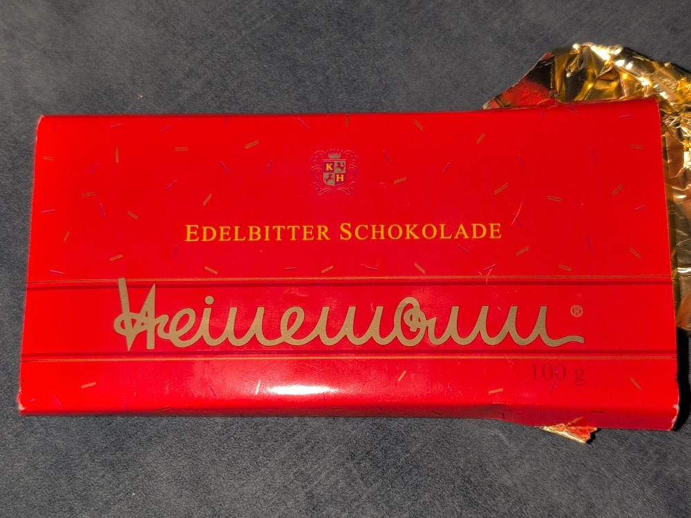 Hochgeladen von: vaneee