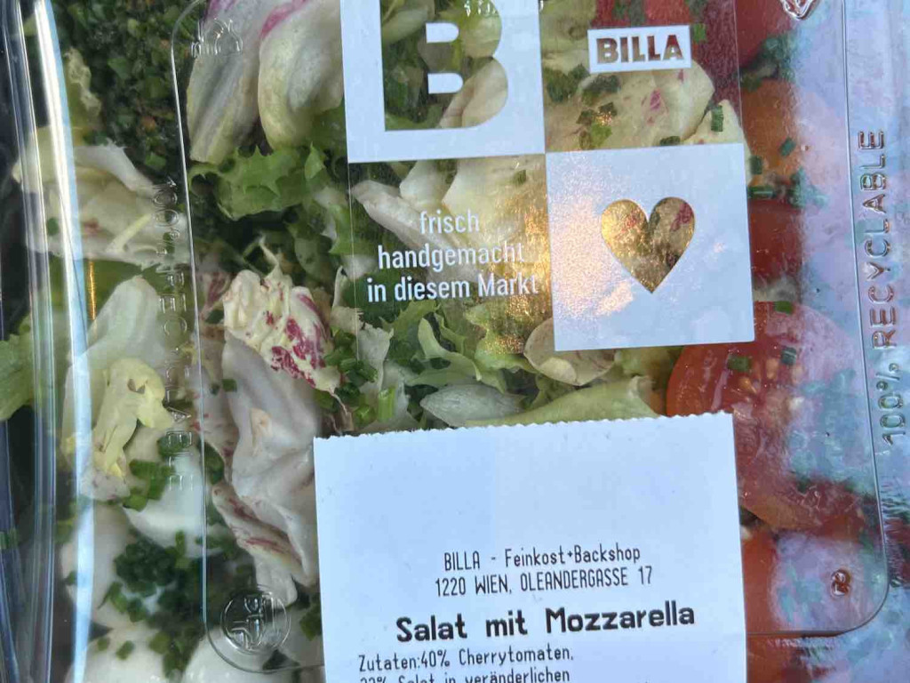 Salat (Mozzarella und tomate) by mmaria28 | Hochgeladen von: mmaria28