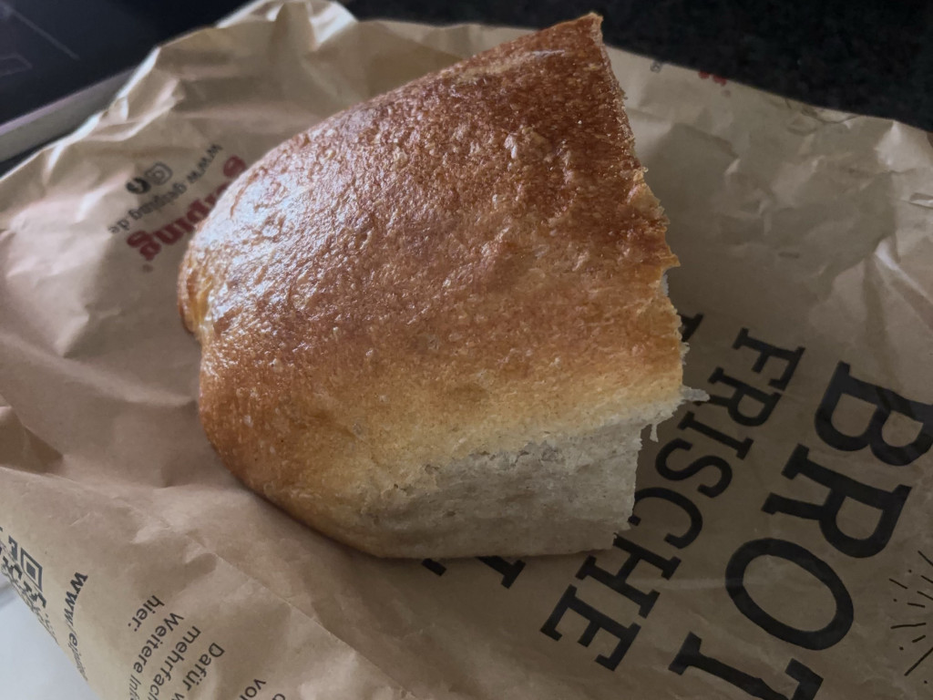 Hochgeladen von: ninaaaluni