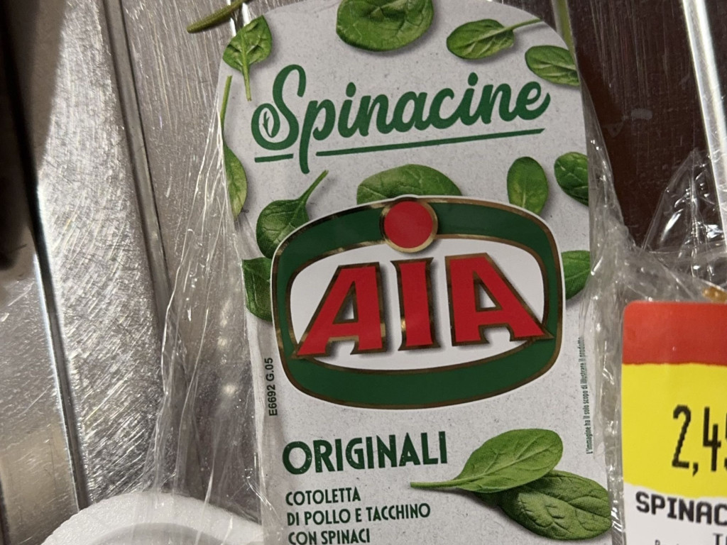 Hochgeladen von: chiaraae