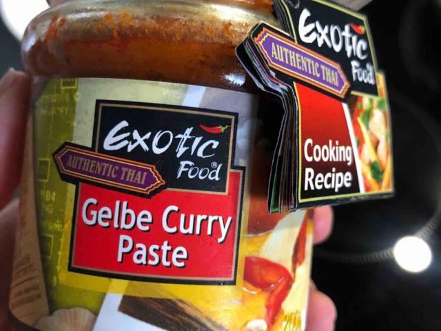 gelbe curry paste by Einoel12 | Uploaded by: Einoel12