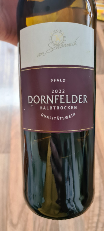 Dornfelder 2015 halbtrocken, 11,5% vol von yvonnedennis | Hochgeladen von: yvonnedennis