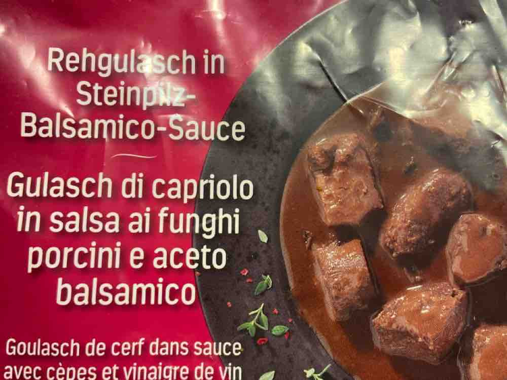 Rehgulasch in Steinpilz-Balsamico-Sauce, 7158 von Krake | Hochgeladen von: Krake